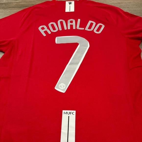 Manchester United Jersey Retro Ronaldo#7 Long Sleeve - Picture 3 of 10